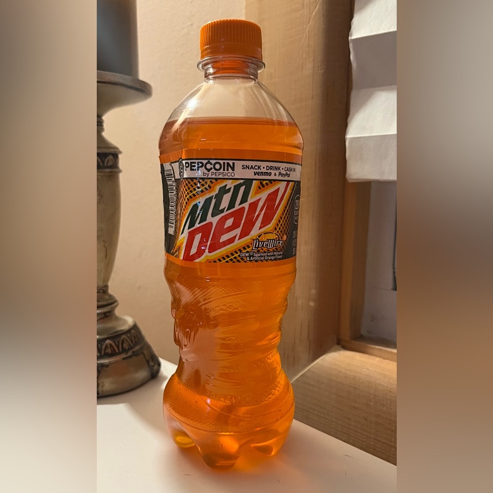 Mountain Dew Livewire drink
